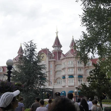 Eureka-disneyland Paris & Val D'europe Parking Gratuit Wifi Rer A Apartamento